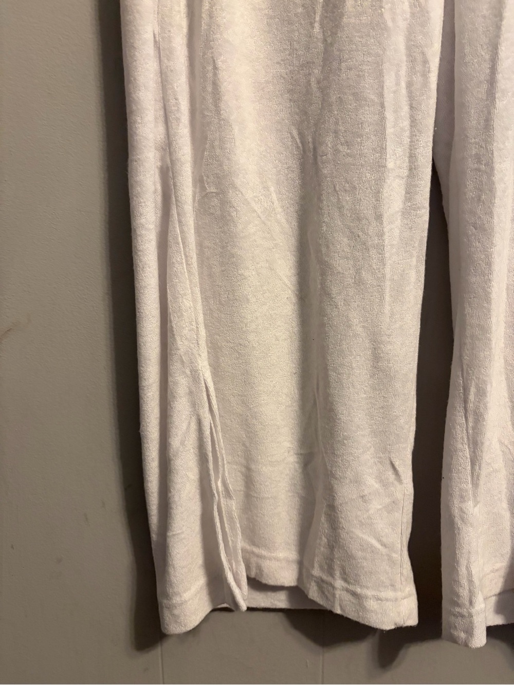 Cable & Gauge White V-Neck Hooded Lounge Top & Bottom Terry Cloth - Picture 7 of 10